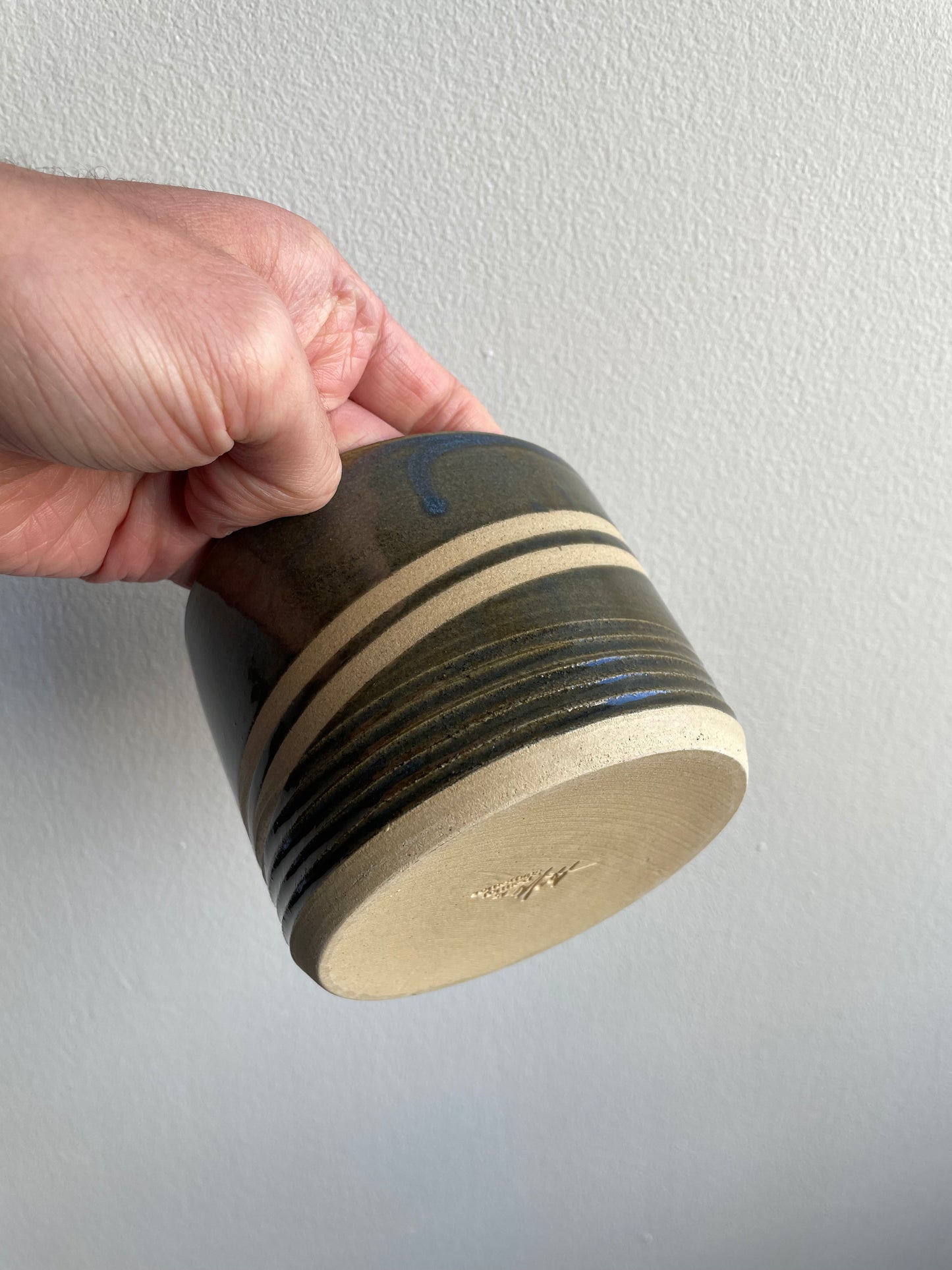 Green Lines Pot
