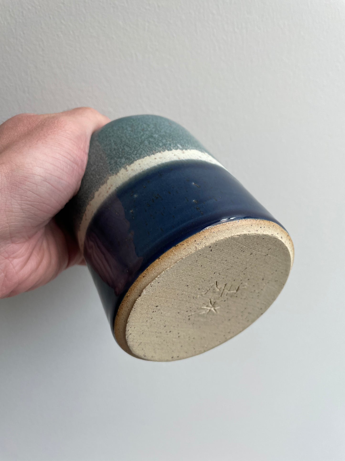 Lipped Mooring Vase