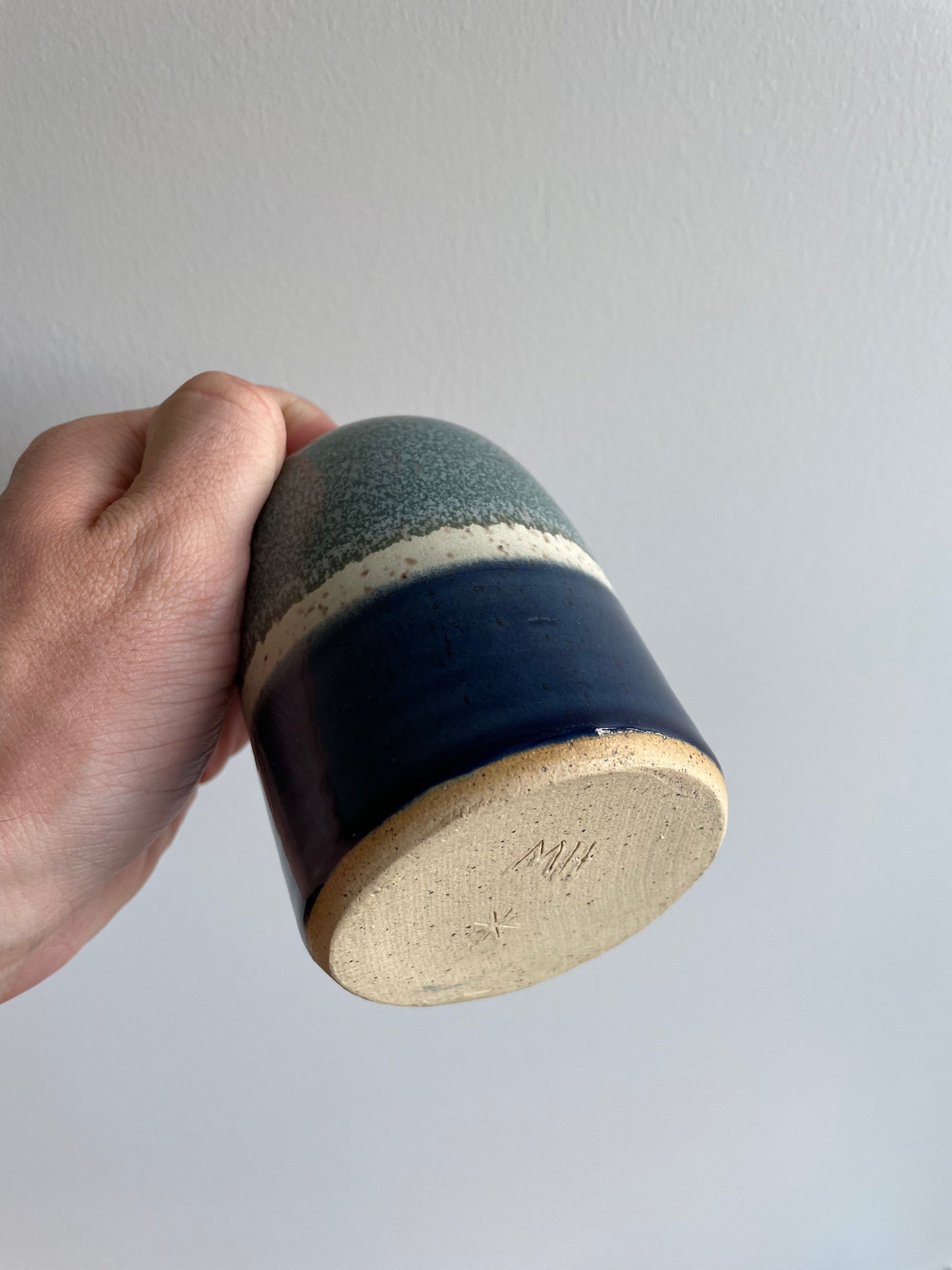 Rounded Mooring Vase
